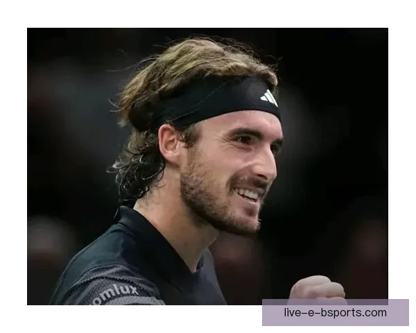 中国军团次轮折损一人 西西帕斯爆冷出局卡萨金娜吞蛋_0fbznk55